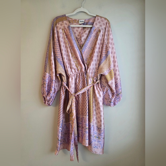 ARULA Pink and Purple Patterned Midi Dress - Picture 3 of 12